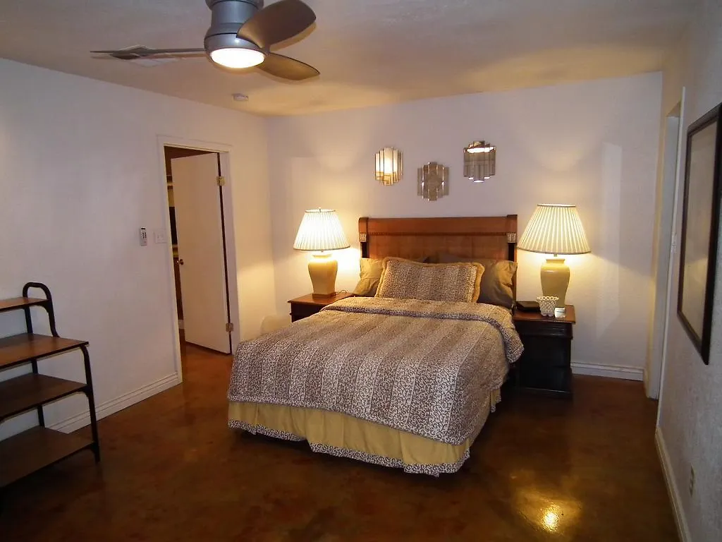 Raz Inn Central Phoenix